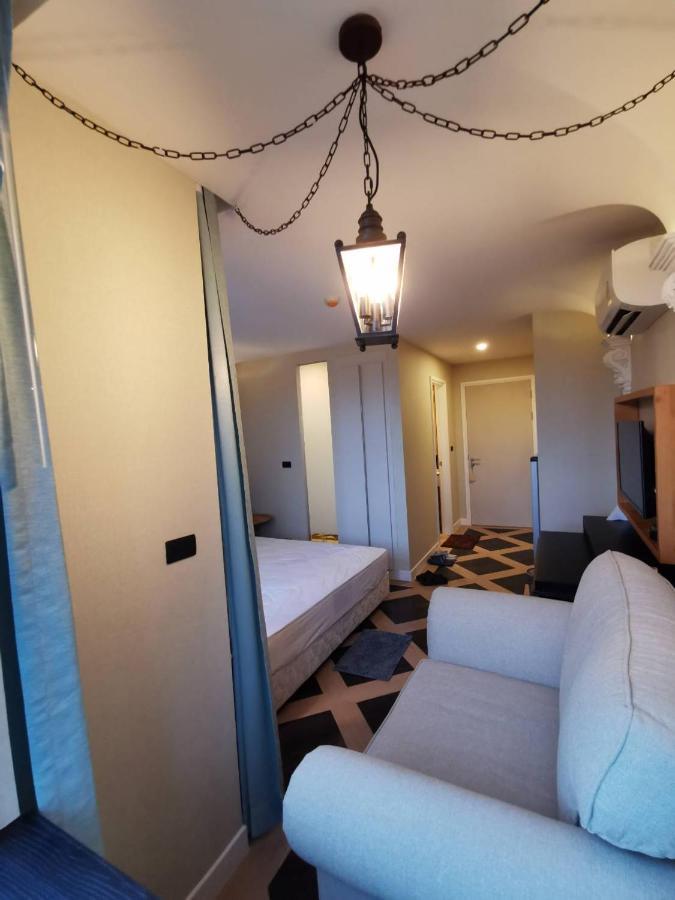 Espana Condo Resort Джомтьен Экстерьер фото